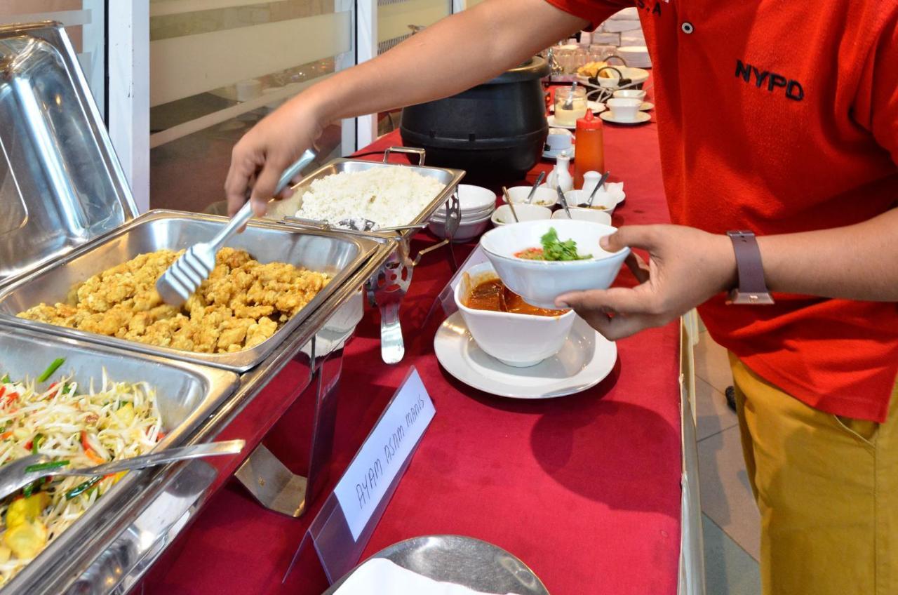 Hotel Peninsula Mangga Besar 雅加达 外观 照片