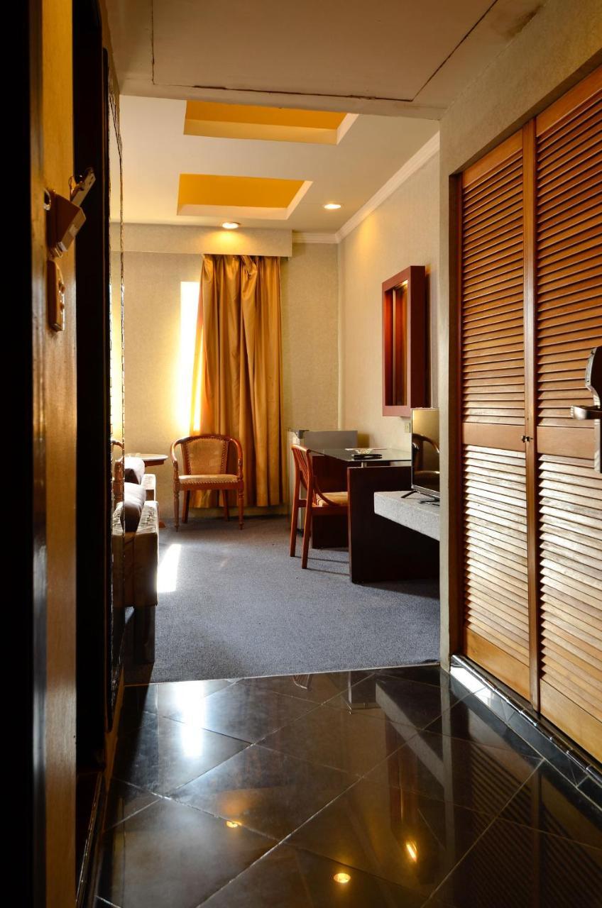 Hotel Peninsula Mangga Besar 雅加达 外观 照片